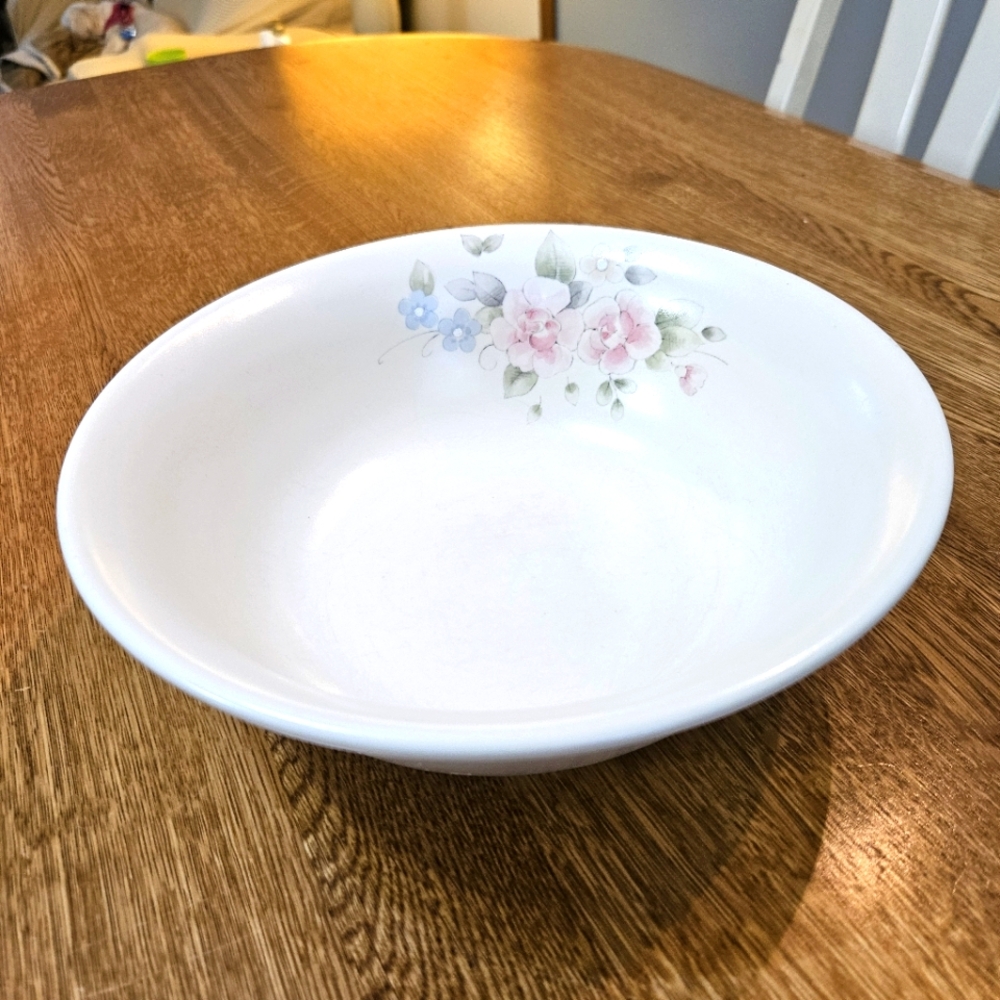 Floral White Ceramic Bowl, Pfaltzgraff
